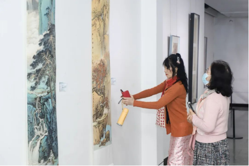 （花都区文化馆）走进“墨韵花都&middot;多彩白云”中国画创作交流展，体验国画艺术的独特魅力318.png