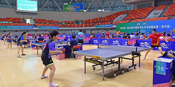 国近600名高中乒乓健将  齐聚花都一决高下