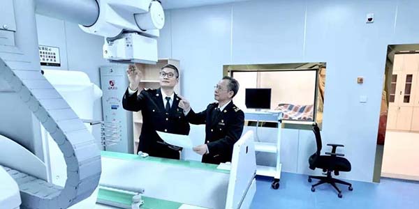 花都海关获评“全国文明单位”