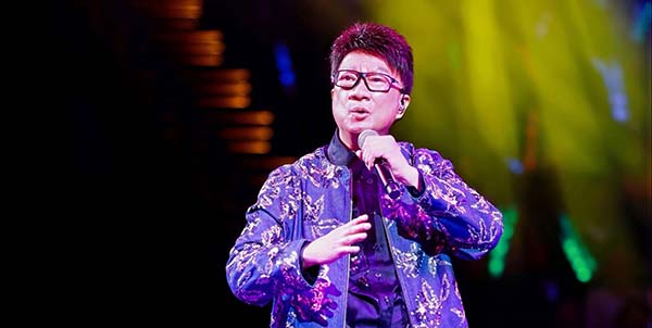 徐小明花都演唱会倾情上演   乡音乡艺共织深情记忆